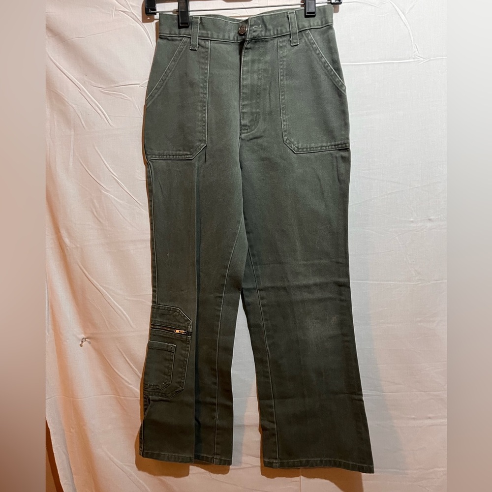 Basic equipment cargo pants